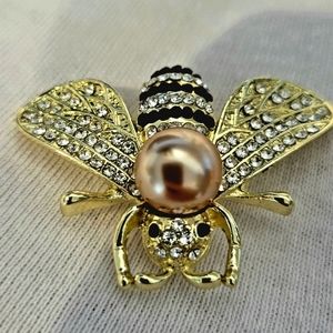 Bee pin bee brooch purse brooch gold pearl brooch pin